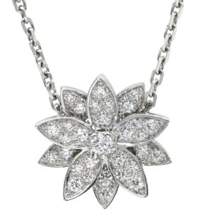 ヴァンクリーフアーペル Van Cleef & Arpels ネックレス ロータス ペンダント ダイヤ スモール ホワイトゴールド ペンダント 750 18K WG 31石 VCARO6P600 【箱】 【中古】