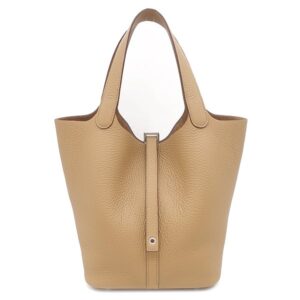 エルメス HERMES ハンドバッグ ピコタンロックMM トリヨンクレマンス ビスキュイ シルバー金具 新品 未使用 ベージュ K刻印(2025年製) 【箱】 【中古】
