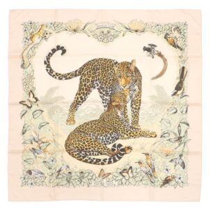 エルメス HERMES スカーフ カレ90 CARRE シルク ピンク×マルチカラー 【JUNGLE LOVE /ジャングルラブ】 【中古】