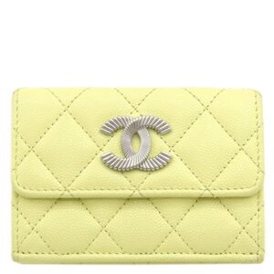 シャネル CHANEL 三つ折り財布 フィッシュ スモール ウォレット レザー キャビアスキン ライムイエロー シルバー金具 ココマーク コンパクト ランダムシリアル 【箱】 【中古】新品同様品