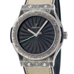 ウブロ HUBLOT クラシック フュージョン チタニウム ワイルドカスタムズ 511.NX.1110.VR.PIC19 黒 限定 メンズ 腕時計自動巻き ブラック 【中古】中古美品