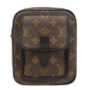【★3％OFFクーポン】ルイヴィトン LOUIS VUITTON ショルダーバッグ クリストファー ウェアラブル モノグラムマカサー モノグラムマカサー マットブラック金具 黒 クロスボディ M69404 MI4210 【中古】中古美品