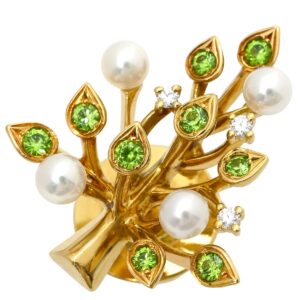 ミキモト MIKIMOTO ブローチ ピンブローチ ツリーモチーフ パールホワイト×グリーン×イエローゴールド 4P パール 真珠 ガーネット ダイヤ 【箱】 【中古】中古美品