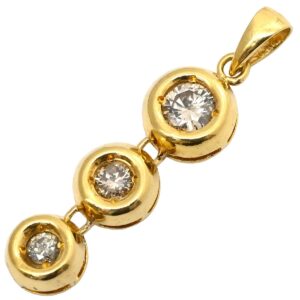 ペンダントトップ イエローゴールド ネックレストップ Au750 18K 18金 3粒 ダイヤモンド 【中古】