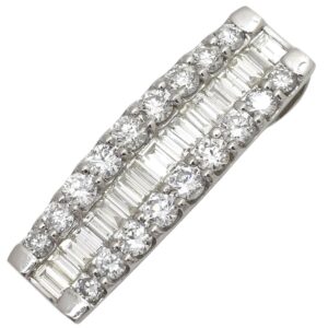ペンダントトップ ダイヤモンド 2.00ct プラチナシルバー プラチナ900 ネックレストップ バゲットカット ラウンドブリリアントカット 【中古】中古美品