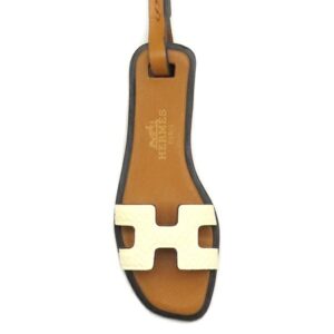 エルメス HERMES バッグチャーム オラン ナノ ヴォーエプソン ヴォーバトラー ヴァッシュハンター ナタ×ナチュラルサブレ サンダル型 【中古】