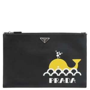 プラダ PRADA 2WAYバッグ クジラプリント サフィアーノ レザー ブラック シルバー金具 クラッチ ショルダー 黒 トライアングルロゴ くじら 【中古】
