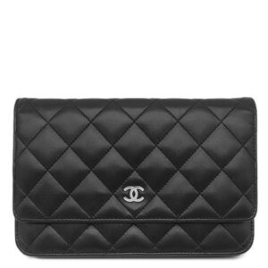 シャネル CHANEL チェーンウォレット マトラッセ チェーンウォレット ラムスキン ブラック シルバー金具 黒 ココマーク AP0250 24****** 【箱】 【中古】中古美品