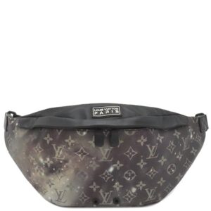【SALE】 ルイヴィトン LOUIS VUITTON ボディバッグ ディスカバリー バムバッグ レザー モノグラムギャラクシーキャンバス モノグラムギャラクシー シルバー金具 黒 ウエストバッグ M44444 MI4128 【中古】