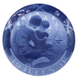 ロイヤルコペンハーゲン ROYAL COPENHAGEN 食器 イヤープレート 1930年代 陶磁器 ブルー×ホワイト ヴィンテージ 北欧 飾り皿 絵皿 1931年 【中古】