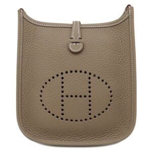 エルメス HERMES ショルダーバッグ エヴリンTPM ロング アマゾン トリヨンクレマンス エトゥープ ゴールド金具 未使用 2025年製 K 【箱】 【中古】