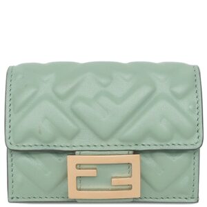 フェンディ FENDI 三つ折り財布 バゲット マイクロ トライフォールド レザー グリーン系 ゴールド金具 緑 【箱】 【中古】