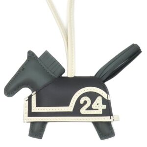 エルメス HERMES バッグチャーム ロデオ ロベオ24 PM アニョーミロ スイフト ヴェールマングローブ×ブラック×クレ 未使用 2025年製 K 【箱】 【中古】