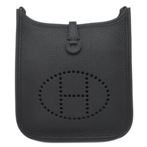エルメス HERMES ショルダーバッグ エヴリンTPM 16 ロング トリヨンクレマンス ブラック シルバー金具 新品 未使用 黒 2025年製 K 【箱】 【中古】