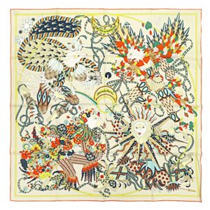 エルメス HERMES スカーフ カレ90 CARRE シルク ヴァニラ×ヴェール×オレンジ 【LE SACRE DES SAISONS/四季の祭典】 【中古】新品同様品