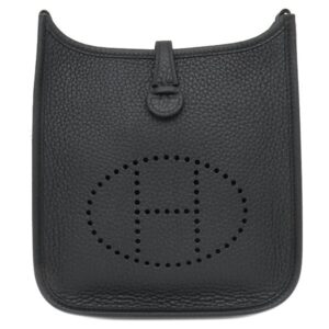 エルメス HERMES ショルダーバッグ エヴリン TPM 16 ロング トリヨンクレマンス ブラック シルバー金具 新品 未使用 黒 エブリン 2026年製 G 【箱】 【中古】未使用保管品