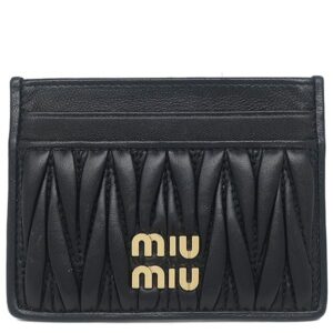 ミュウミュウ MIU MIU カードケース マテラッセレザー カードケース レザー ナッパレザー ブラック ゴールド金具 アイコニック 黒 カード入れ 5MC076 【箱】 【中古】