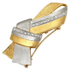 石川暢子 NOBUKO ISHIKAWA ブローチ リボン 結び目 モチーフ イエローゴールド×プラチナシルバー 18K 750 YG プラチナ コンビ ダイヤ 帯留め 【中古】中古美品