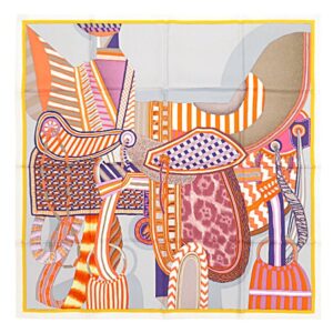 エルメス HERMES スカーフ カレ90 CARRE カシミヤ シルク グレー×マルチカラー 【LA SELLE IMAGINARIE/空想の鞍】 【中古】新品同様品